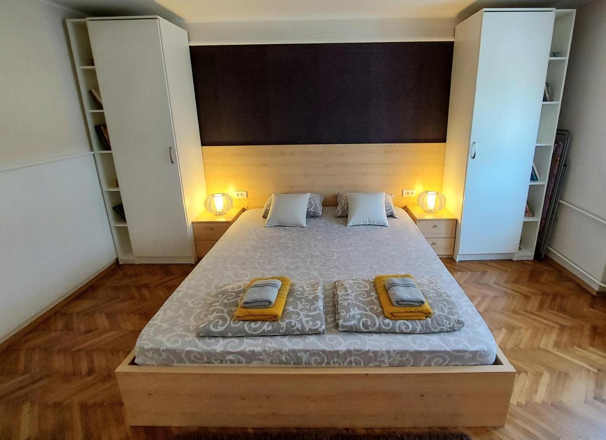Central Apartment With Garage 노비사드 외부 사진