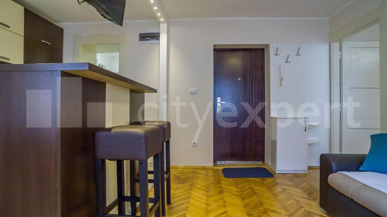 Central Apartment With Garage 노비사드 외부 사진