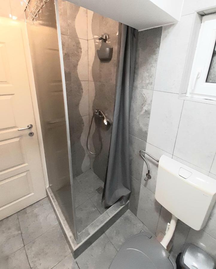 Central Apartment With Garage 노비사드 외부 사진
